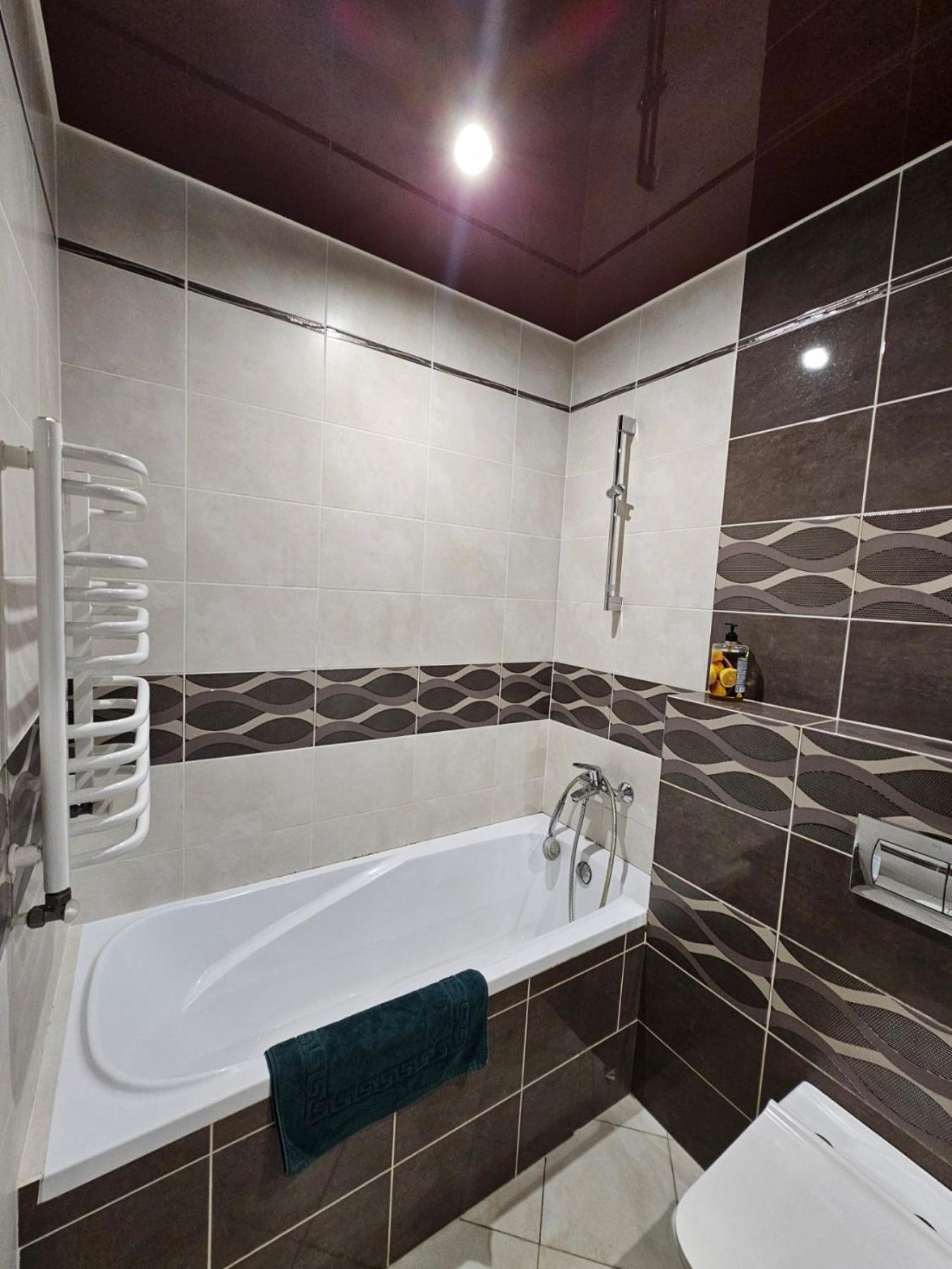Вулиця Дмитра Іващенка Апартаменти Lutsk Exterior photo